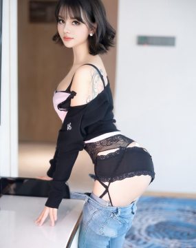 秀人网 No.9620 黎苏苏 黑丝美腿