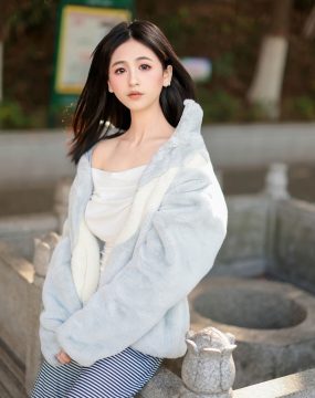 秀人网 No.9605 奶芙乔乔 美腿黑丝