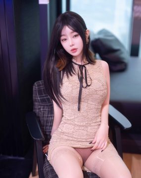 花漾 VOL.632 王雨纯 丝袜美腿