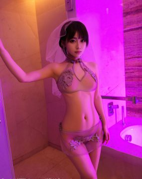 秀人网 No.10037 阿汁 美腿性感