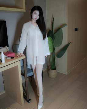 秀人网 No.9389 Lucky- 丝袜美腿