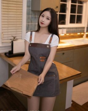 秀人网 No.9335 杏子Yada 丝袜美腿